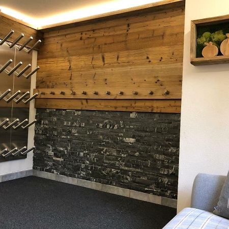 Haus Meneweger Apartment Flachau Bagian luar foto